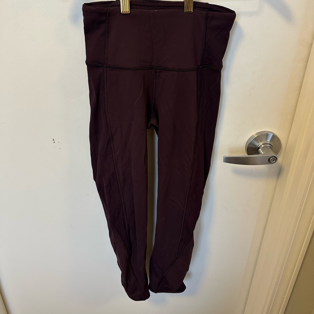 LuluLemon Cropped High Waisted Purple Leggings